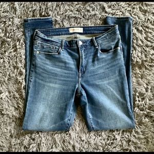 Abercrombie & Fitch Mid Rise Super Skinny Jeans